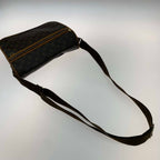 Louis Vuitton Monogram Canvas Messenger Bag — view 9