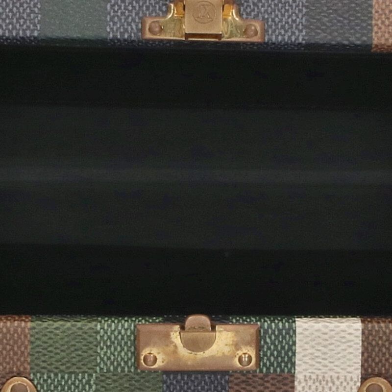 Louis Vuitton neo Wallet Trunk Damoflage Shoulder Bag — view 4