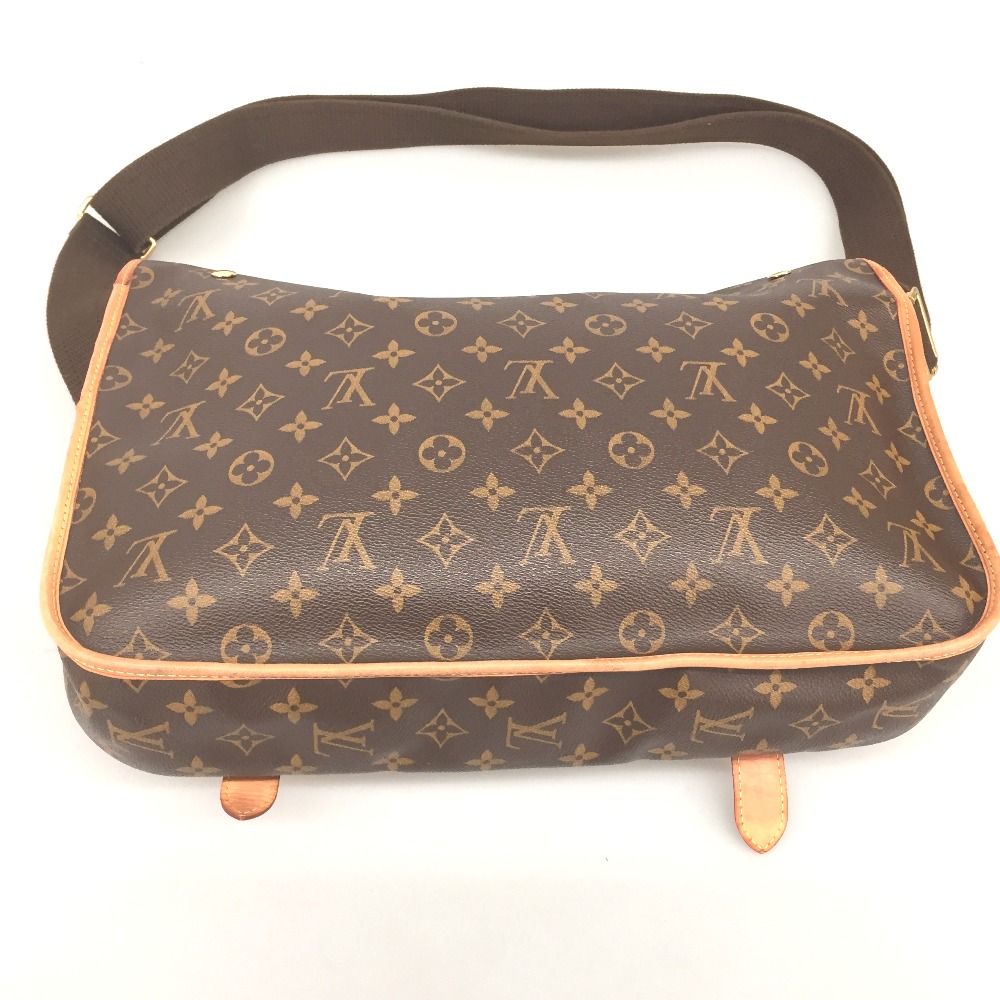 Louis Vuitton Shoulder Bag Monogram Congo MM — view 3