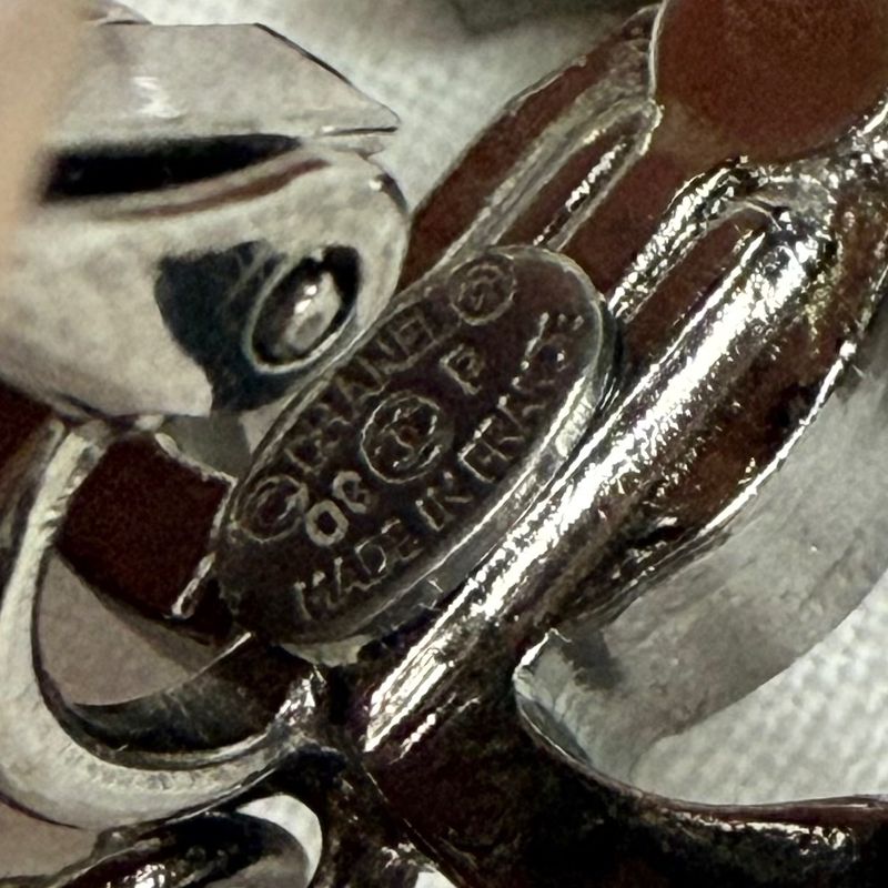 Chanel Pearl Earrings One Ear Silver Coco Mark with Claw — view 8
