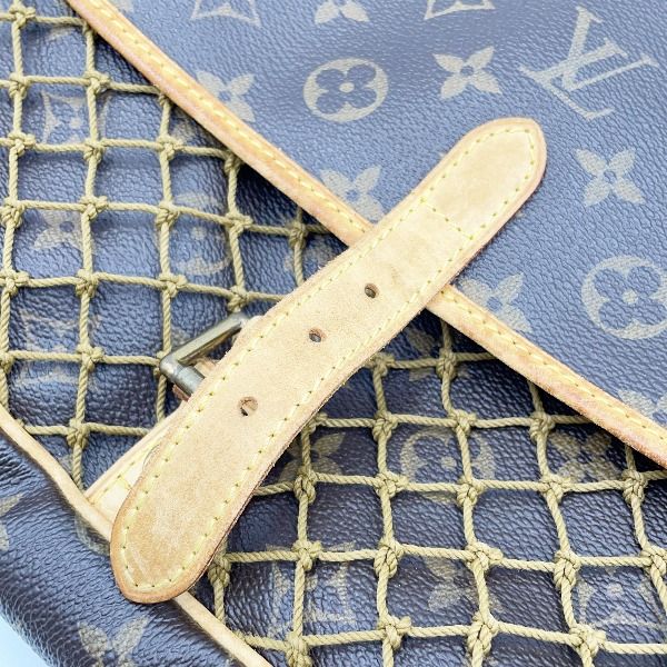 Louis Vuitton Monogram Congo PM Crossbody Bag — view 9