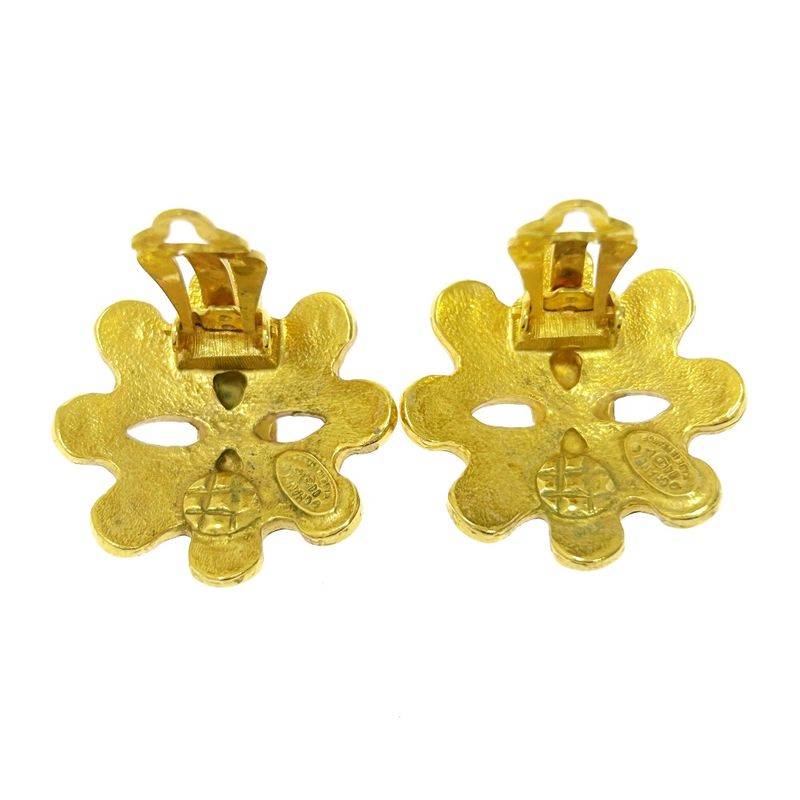 Chanel GP 94 P Coco Mark Earrings Gold — view 8