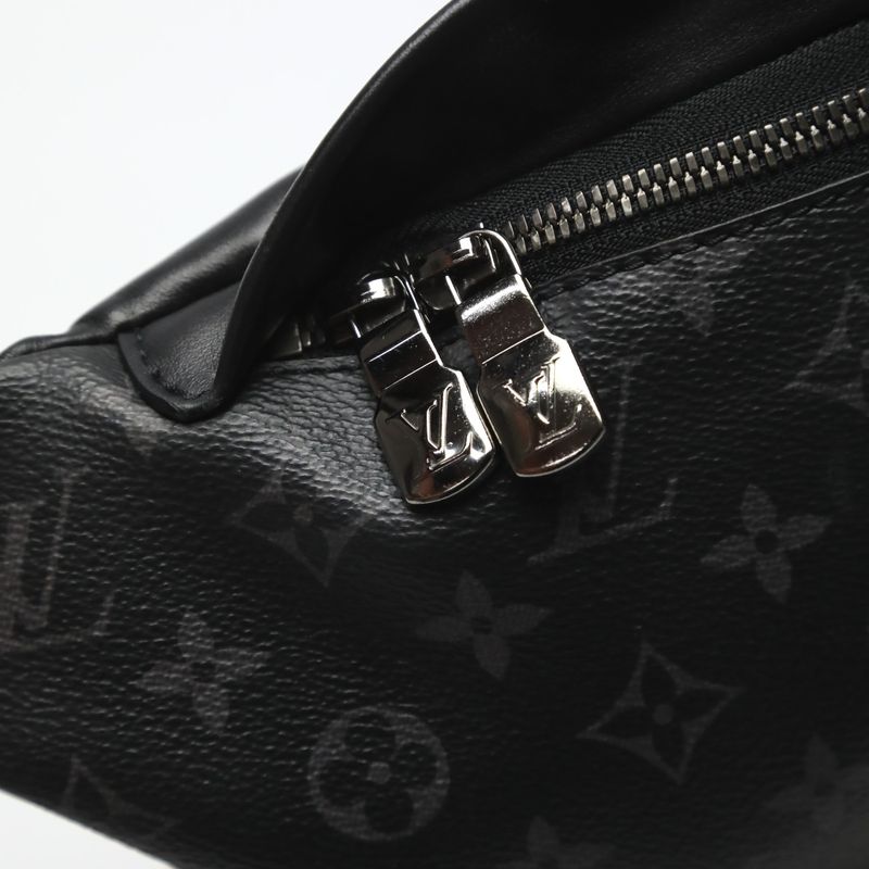 Louis Vuitton Monogram Eclipse Canvas Body Bag Discovery Bum — view 9