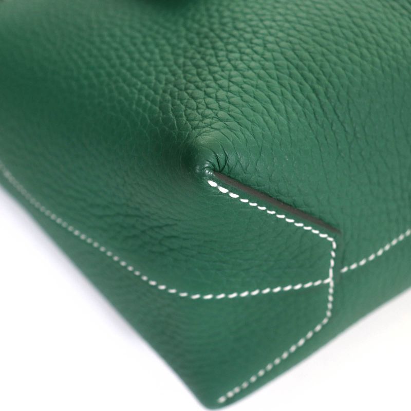 Hermes Cabas Serie 31 Taurillon Clemence Vert Moyen Tote Bag Storage — view 7