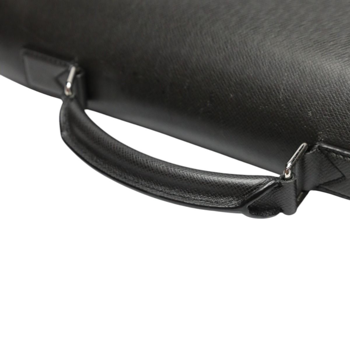 Louis Vuitton Taiga Business Bag Neo Robusto — view 9
