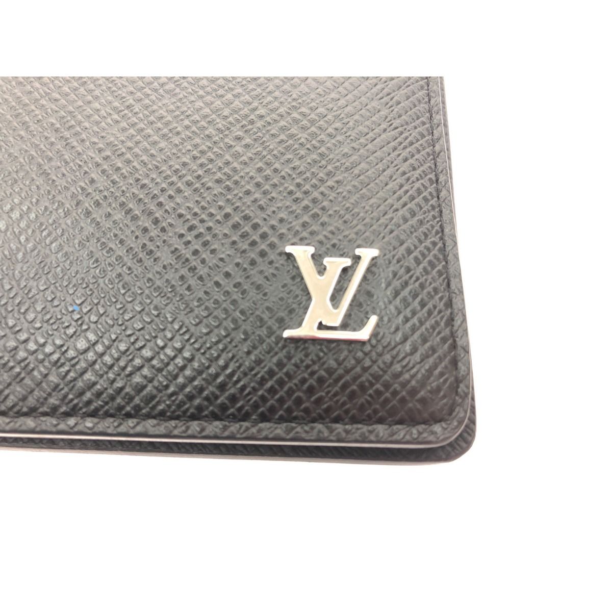 Louis Vuitton Bifold Wallet Taiga Portefeuille Multiple Black — view 4