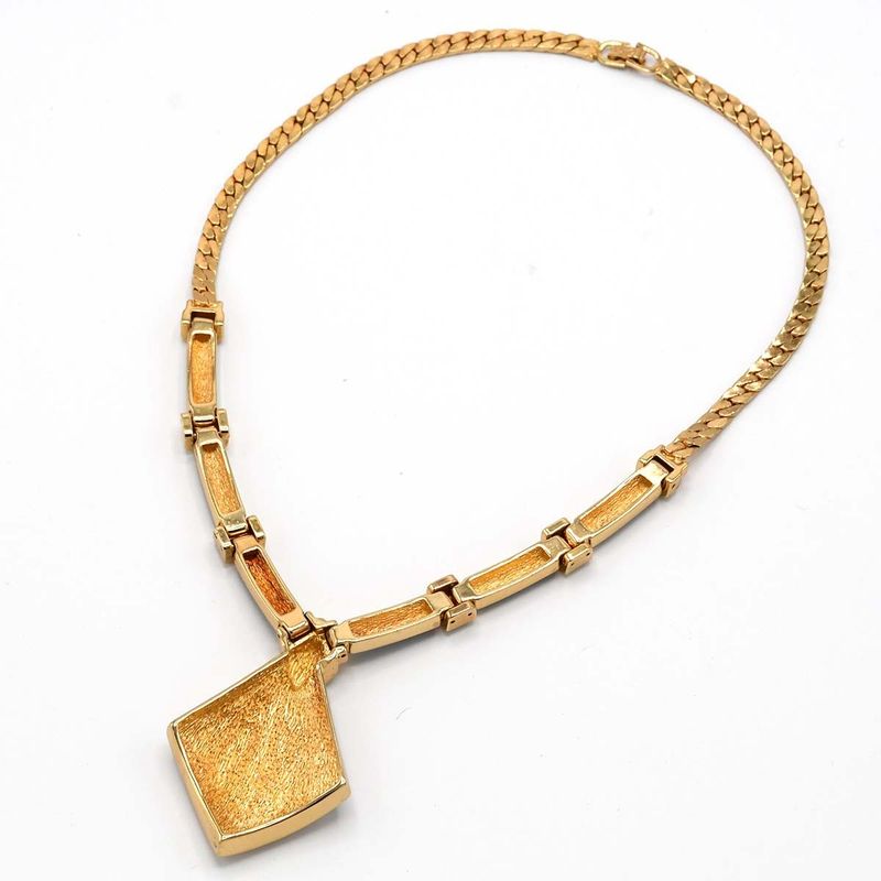 Christian Dior Necklace Onyx Rhinestone 61 g Gold Color Accessories — view 3
