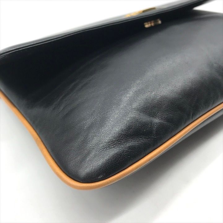 Celine Carriage Vintage Leather Clutch Black — view 5