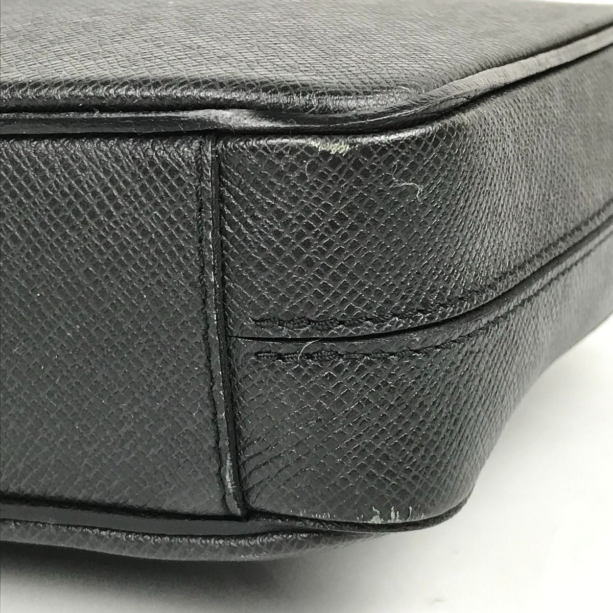 Louis Vuitton Taiga Pdb PM Ardoise Porte Document Business Bag — view 4