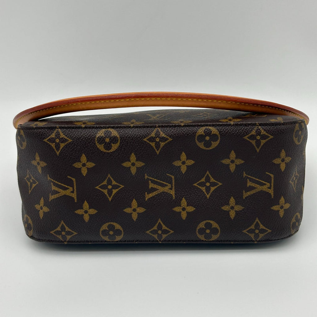 Louis Vuitton Looping MM — view 7