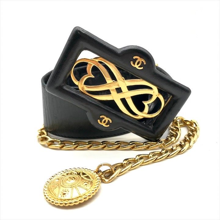 Chanel CC Logo Leather Belt Black Gold — view 2