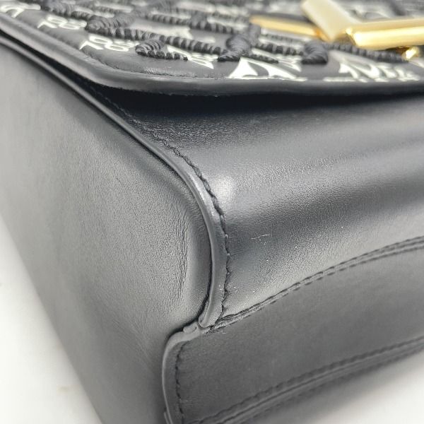 Louis Vuitton Since 1854 Twist MM Shoulder Bag Black — view 4