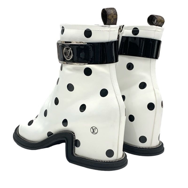 Louis Vuitton Moonlight Line Boots Short Shoes Satin White Black Ankle — view 4