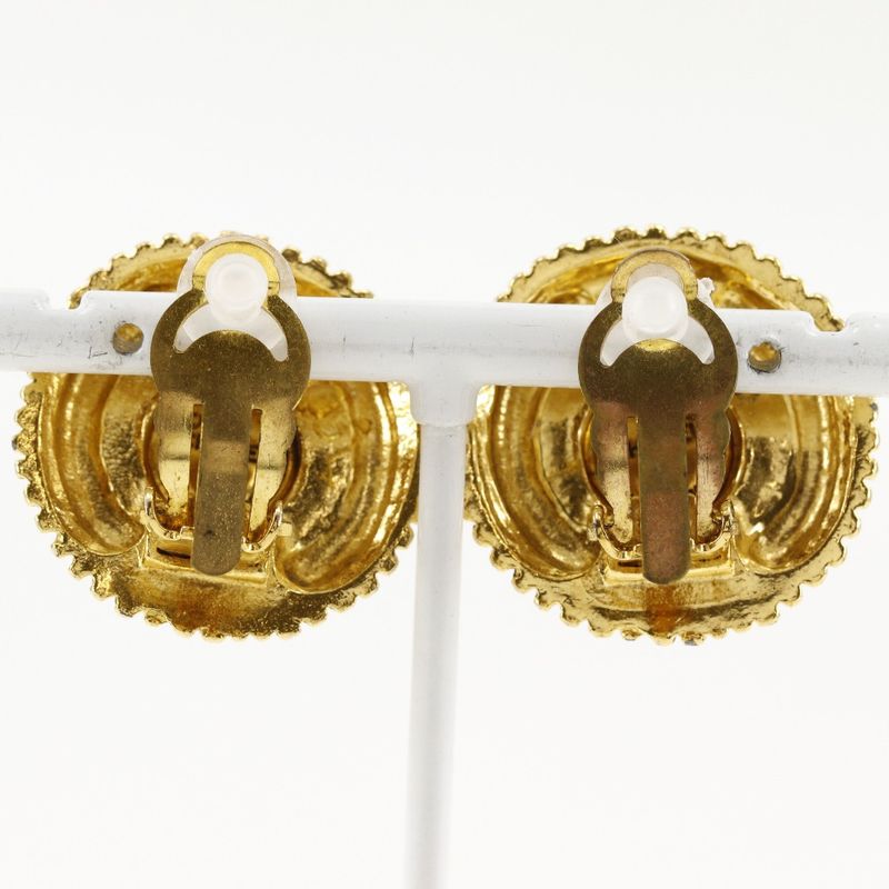 Chanel Vintage Gold Plated and Faux Pearl 29.8 g Earrings — view 4
