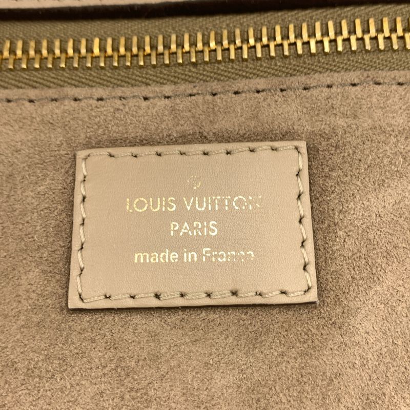 Louis Vuitton Tuftage Monogram Verre Leather Hand Tote Bag — view 4