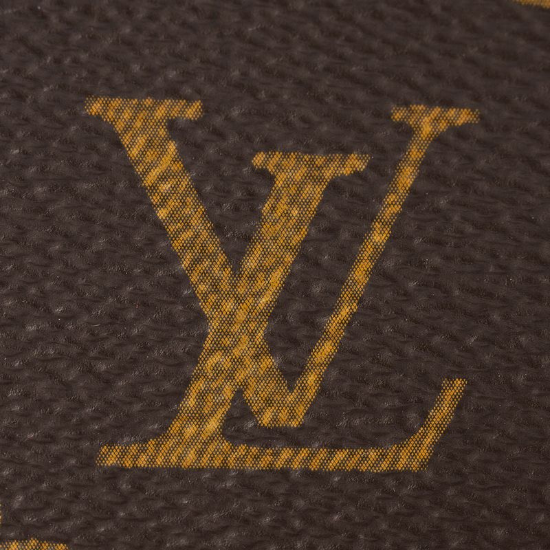 Louis Vuitton Handbag Loop Hobo Brown — view 7