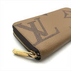 Louis Vuitton Monogram Giant Reverse Zippy Wallet — view 5