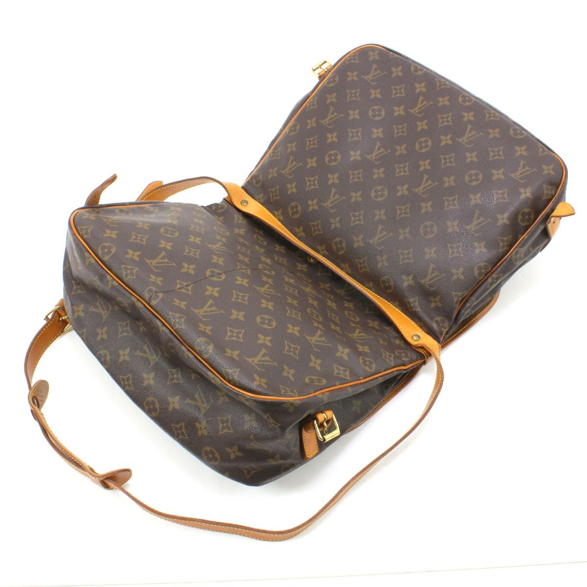 Louis Vuitton Monogram Saumur 35 Shoulder Bag Item — view 6