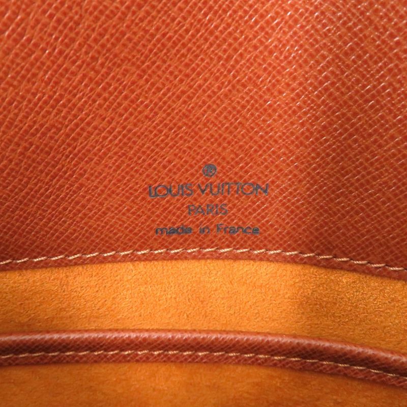 Louis Vuitton Musette Monogram Shoulder Bag 0465 — view 9
