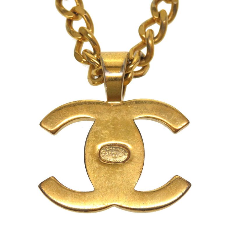 Chanel Turnlock Coco Mark 97 P Vintage Gold Chain Necklace Accessories 0200 — view 6