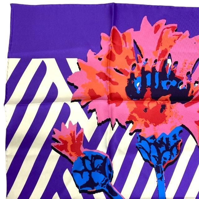Christian Dior Small Accessories Scarf Large Size D-flower Pop Flower Logo Silk — view 4