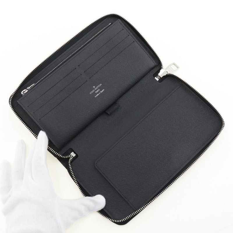Louis Vuitton Zippy Organizer Epi Leather Noir Black Ca2136 Long — view 6