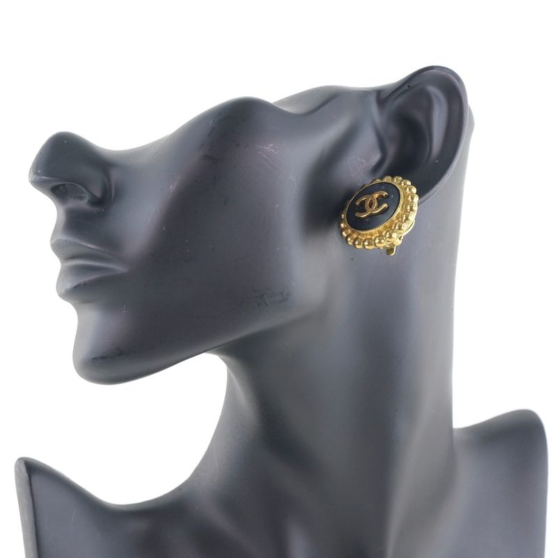 Chanel Coco Mark Vintage Gold Plated Black 95 P 27.0 g Earrings — view 8
