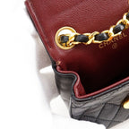 Chanel Chain Pochette Micro Quilted Vintage Lambskin Black Waist — view 8
