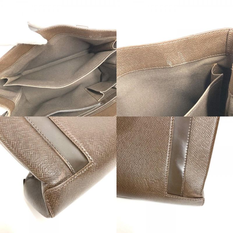 Louis Vuitton Handbag Casbek PM Taiga Leather Grizzly Brown — view 9