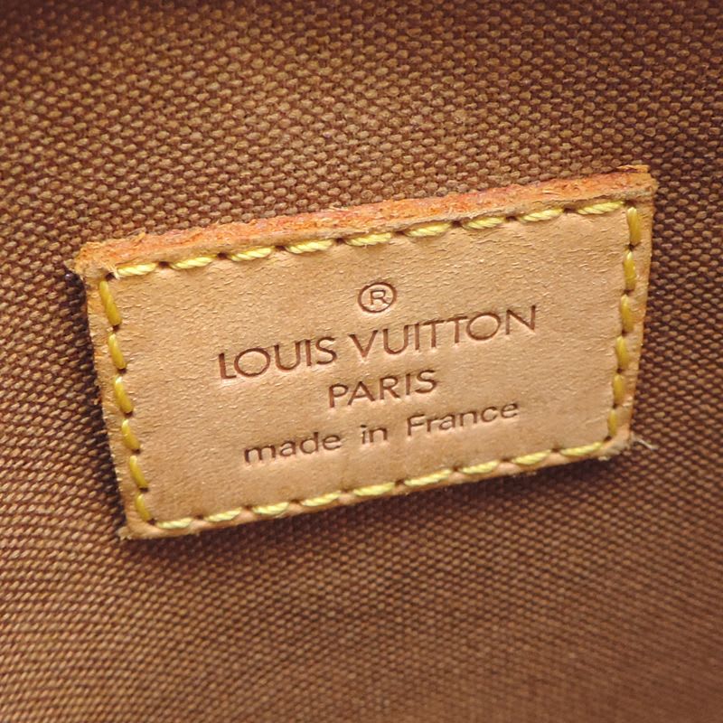 Louis Vuitton Shoulder Bag — view 8