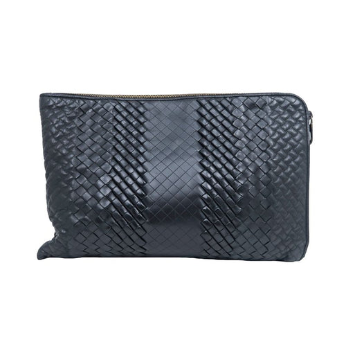 Bottega Veneta Clutch Bag Black Intrecciato Leather — view 3