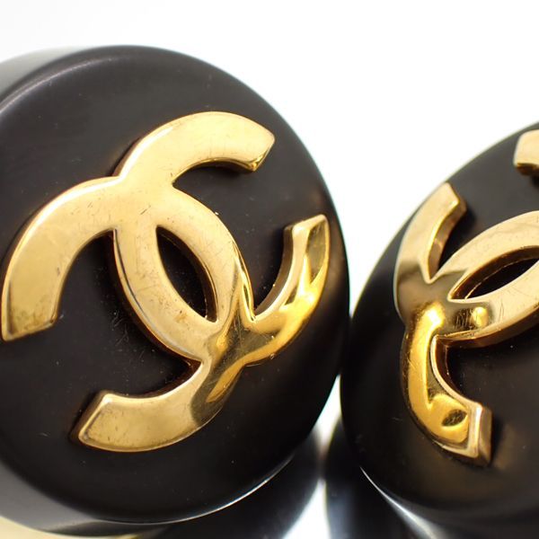 Chanel Earrings 2 8 Coco Mark Black Gold GP Round Large Vintage — view 8