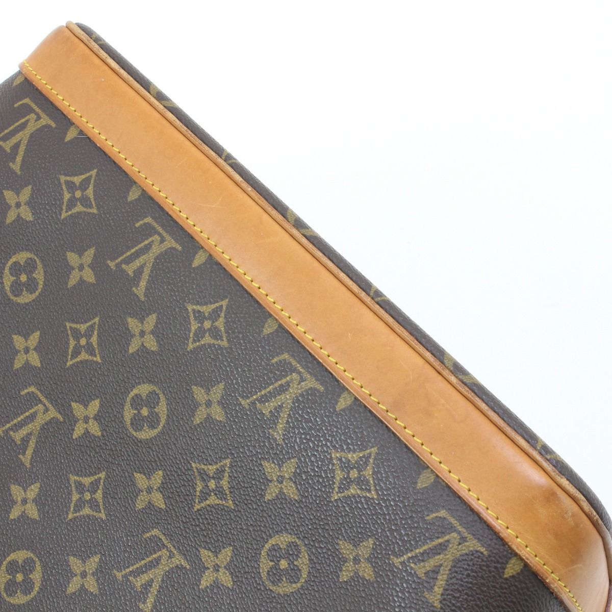 Louis Vuitton Monogram Amfersley Shoulder Bag — view 6
