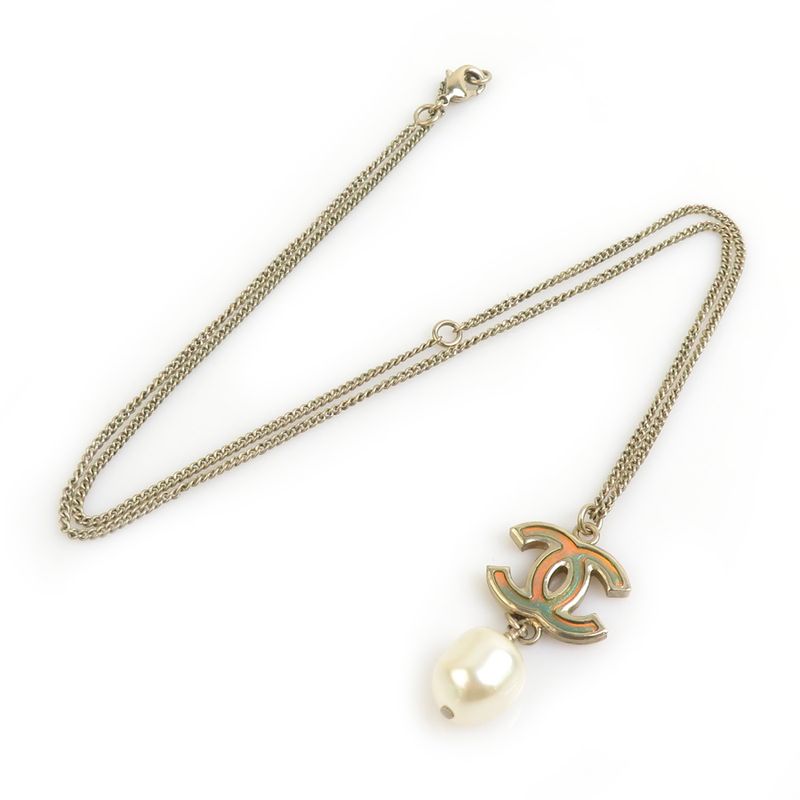 Chanel Iconic CC Multicolor Pearl Necklace — view 3
