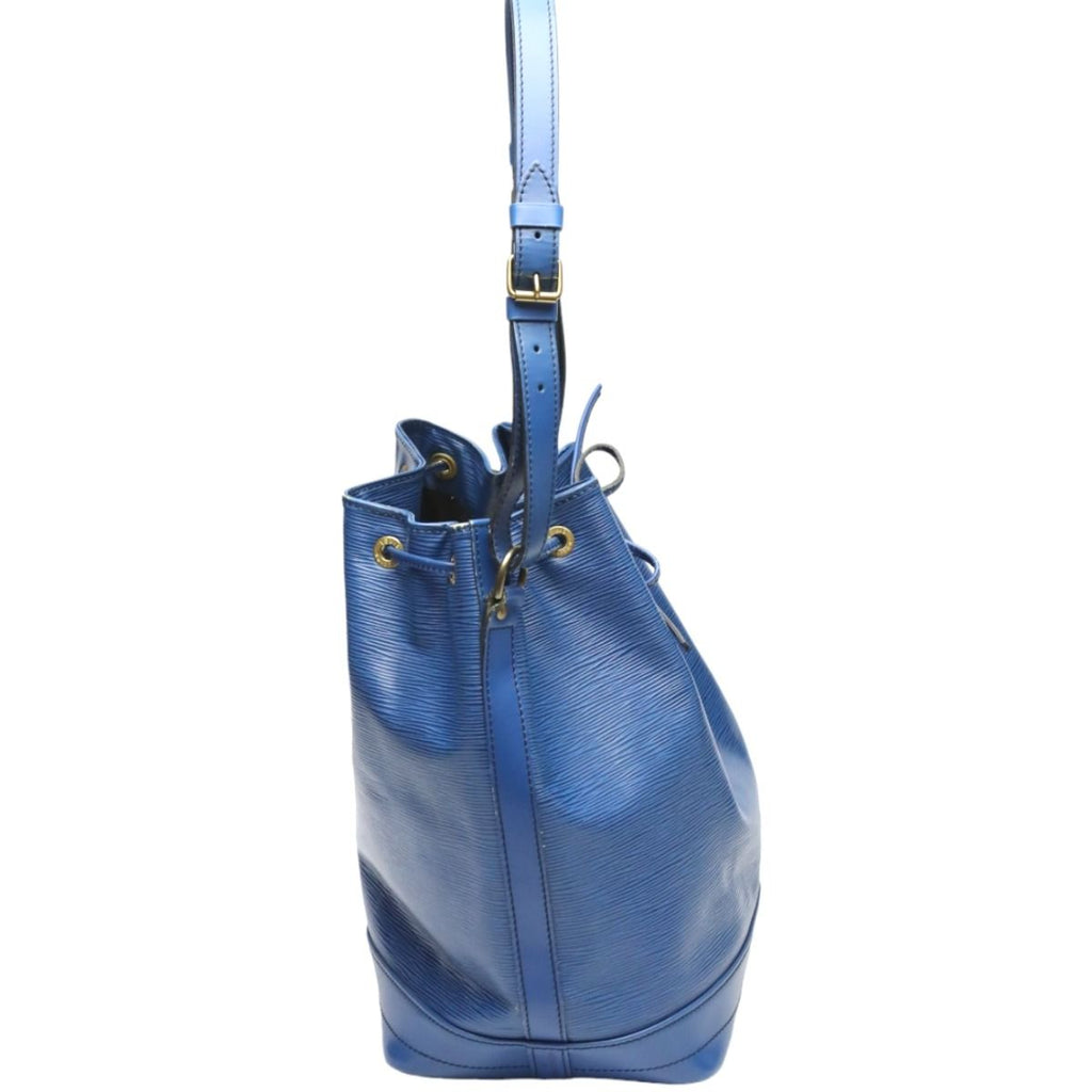 Louis Vuitton Epi Drawstring Shape Shoulder Bag Noe — view 3