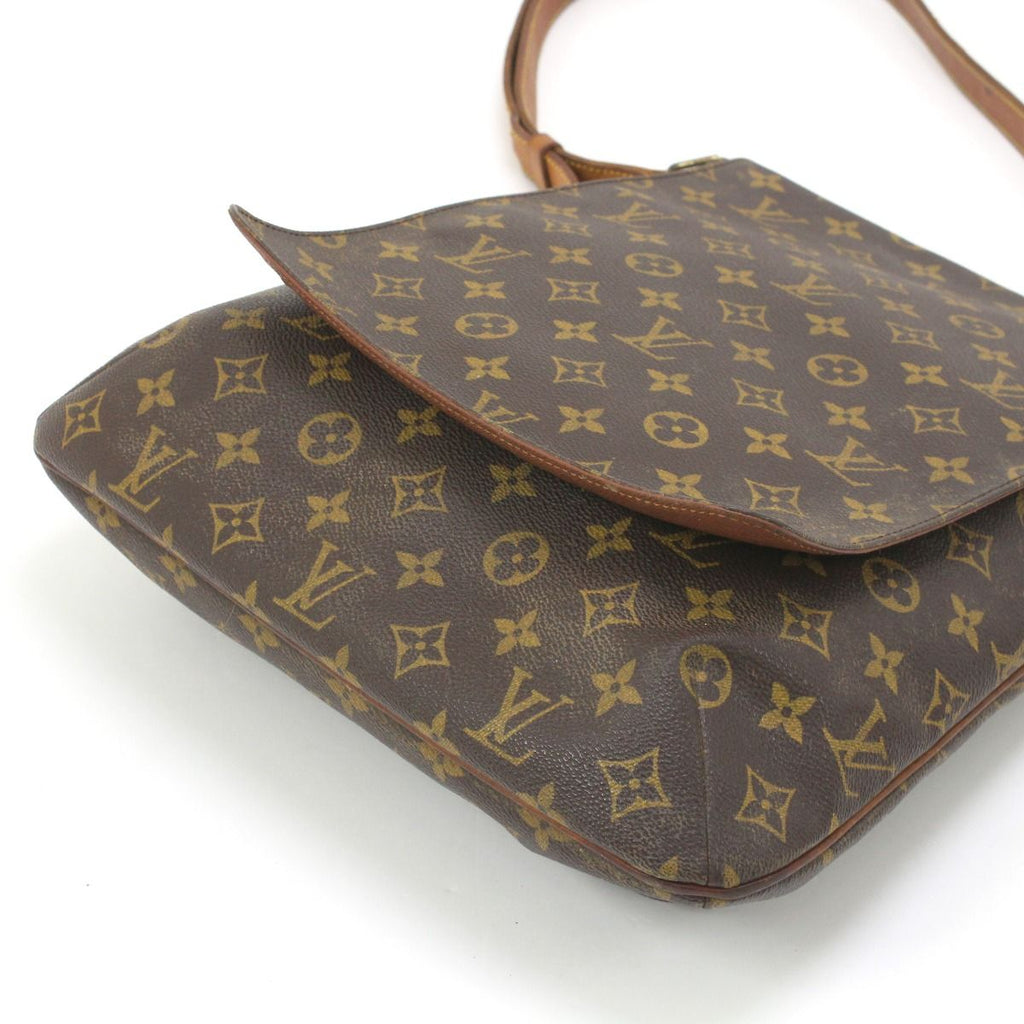 Louis Vuitton Monogram Musette Shoulder Bag — view 6