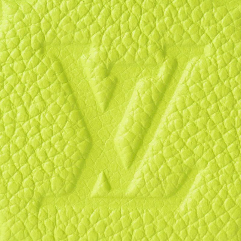 Louis Vuitton Card Case Holder Charm Zesty Lime — view 7