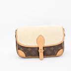 Louis Vuitton Monogram Deanne Nm PM Shoulder Bag — view 5