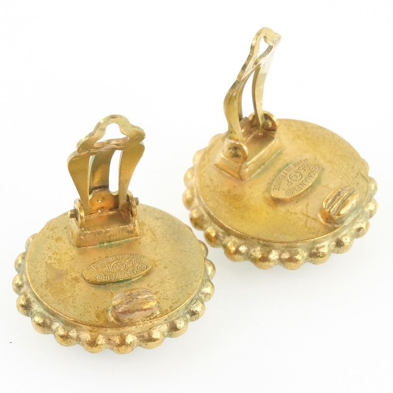 Chanel Coco Mark Vintage Gold Plated Black 95 P 27.0 g Earrings — view 5