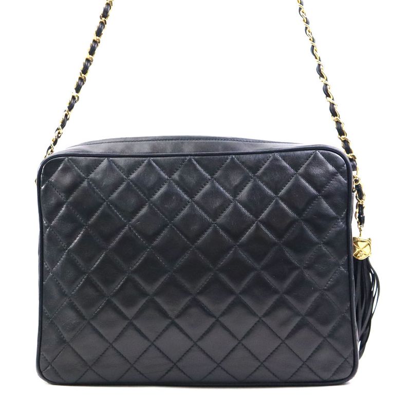 Chanel Shoulder Bag Quilted — view 3