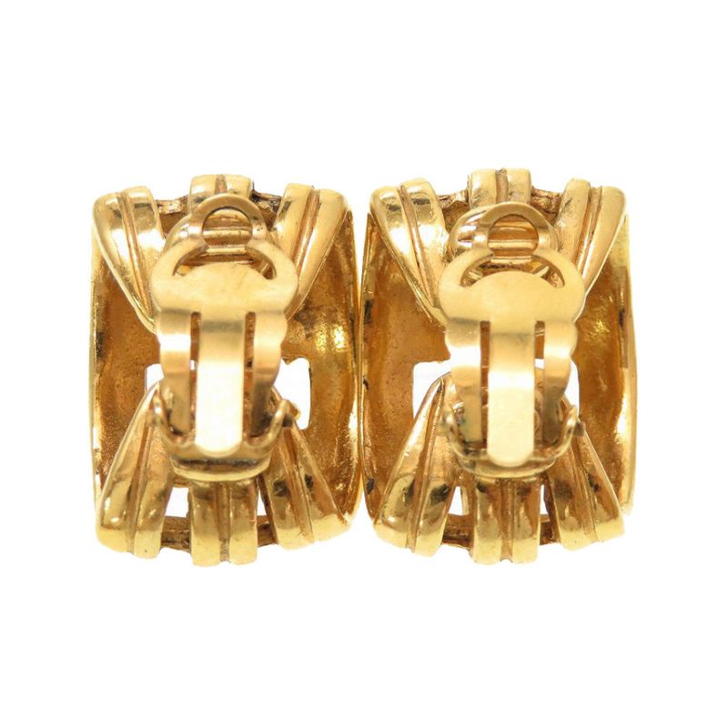 Chanel Coco Mark 96 P Metal Gold Earrings 0101 — view 3